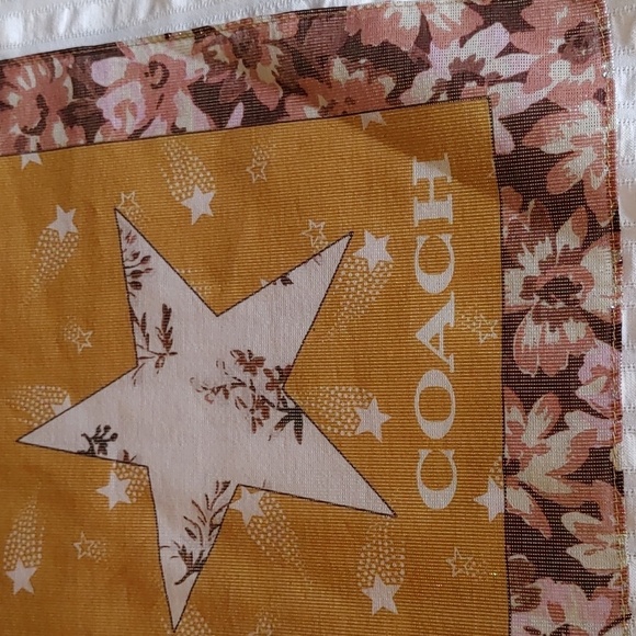 NWT COACH GLAM ROCK LAME BANDANA ONE SIZE - Picture 5 of 10